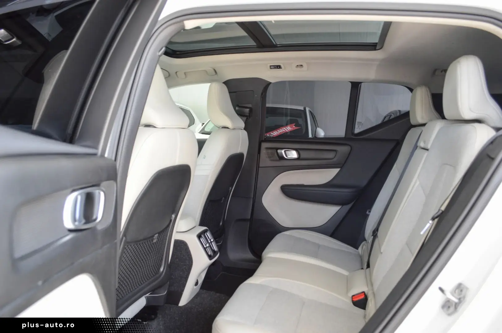Volvo Xc-40