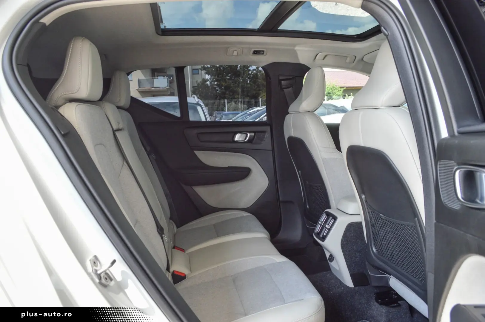 Volvo Xc-40