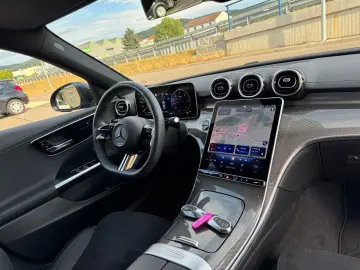 MERCEDES-BENZ C 300 d Lim. AMG Line LED Navi Distr Cam SHZ