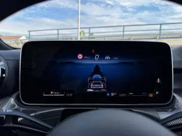 MERCEDES-BENZ C 300 d Lim. AMG Line LED Navi Distr Cam SHZ