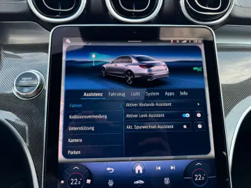 MERCEDES-BENZ C 300 d Lim. AMG Line LED Navi Distr Cam SHZ