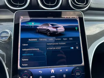 MERCEDES-BENZ C 300 d Lim. AMG Line LED Navi Distr Cam SHZ