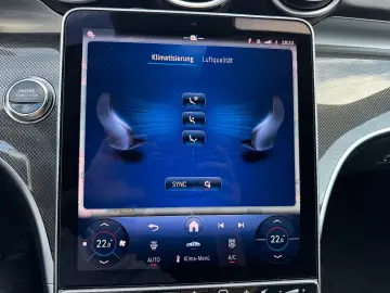 MERCEDES-BENZ C 300 d Lim. AMG Line LED Navi Distr Cam SHZ