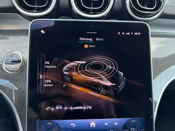 MERCEDES-BENZ C 300 d Lim. AMG Line LED Navi Distr Cam SHZ