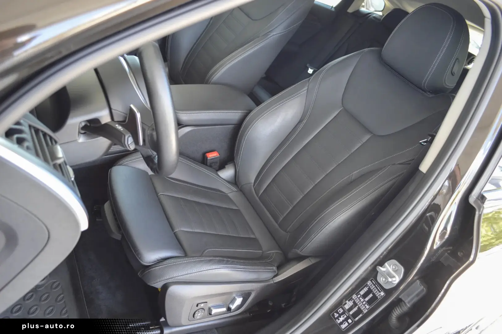 2019 BMW X4  xDrive 20i xLine  RATE FIXE Garanție  Distronic