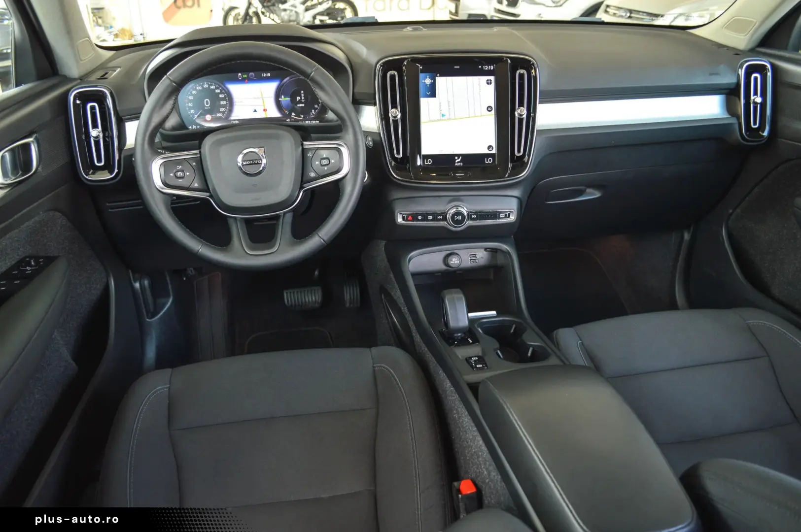 Volvo Xc-40