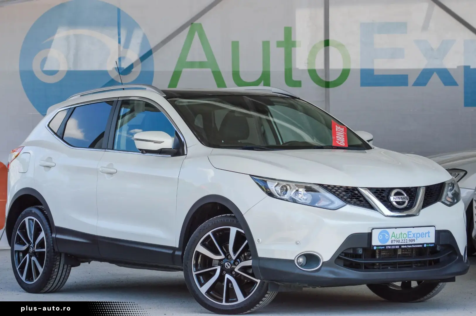 2017 Nissan Qashqai 1.6 dCi Xtronic Tekna   RATE FIXE   AVAN