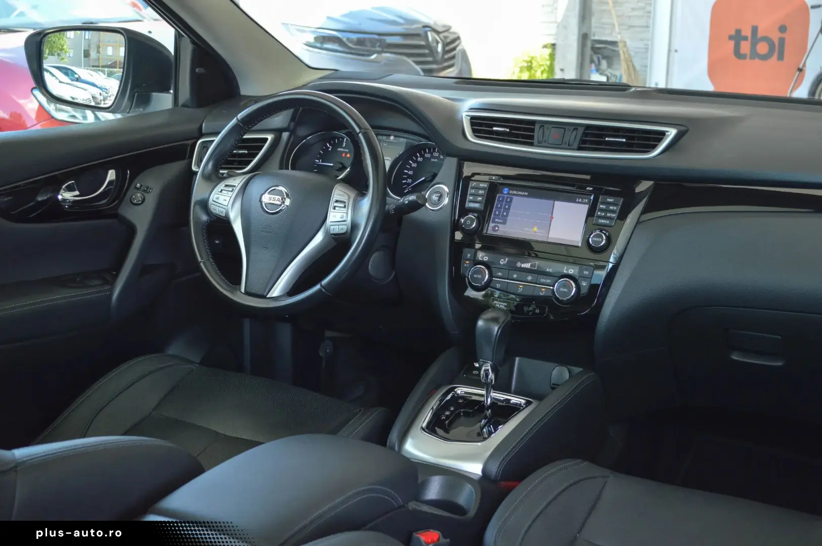 2017 Nissan Qashqai 1.6 dCi Xtronic Tekna   RATE FIXE   AVAN