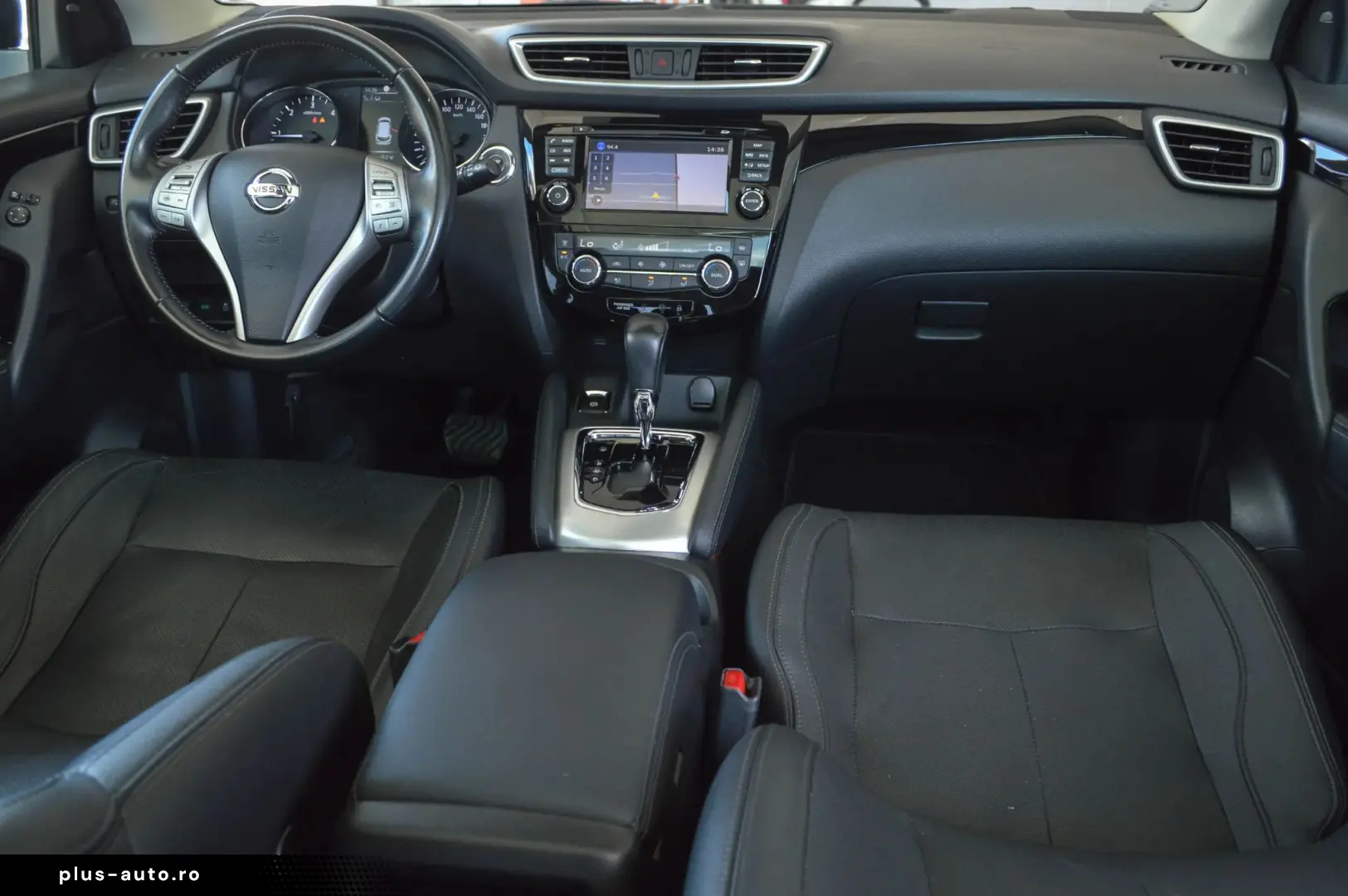 2017 Nissan Qashqai 1.6 dCi Xtronic Tekna   RATE FIXE   AVAN