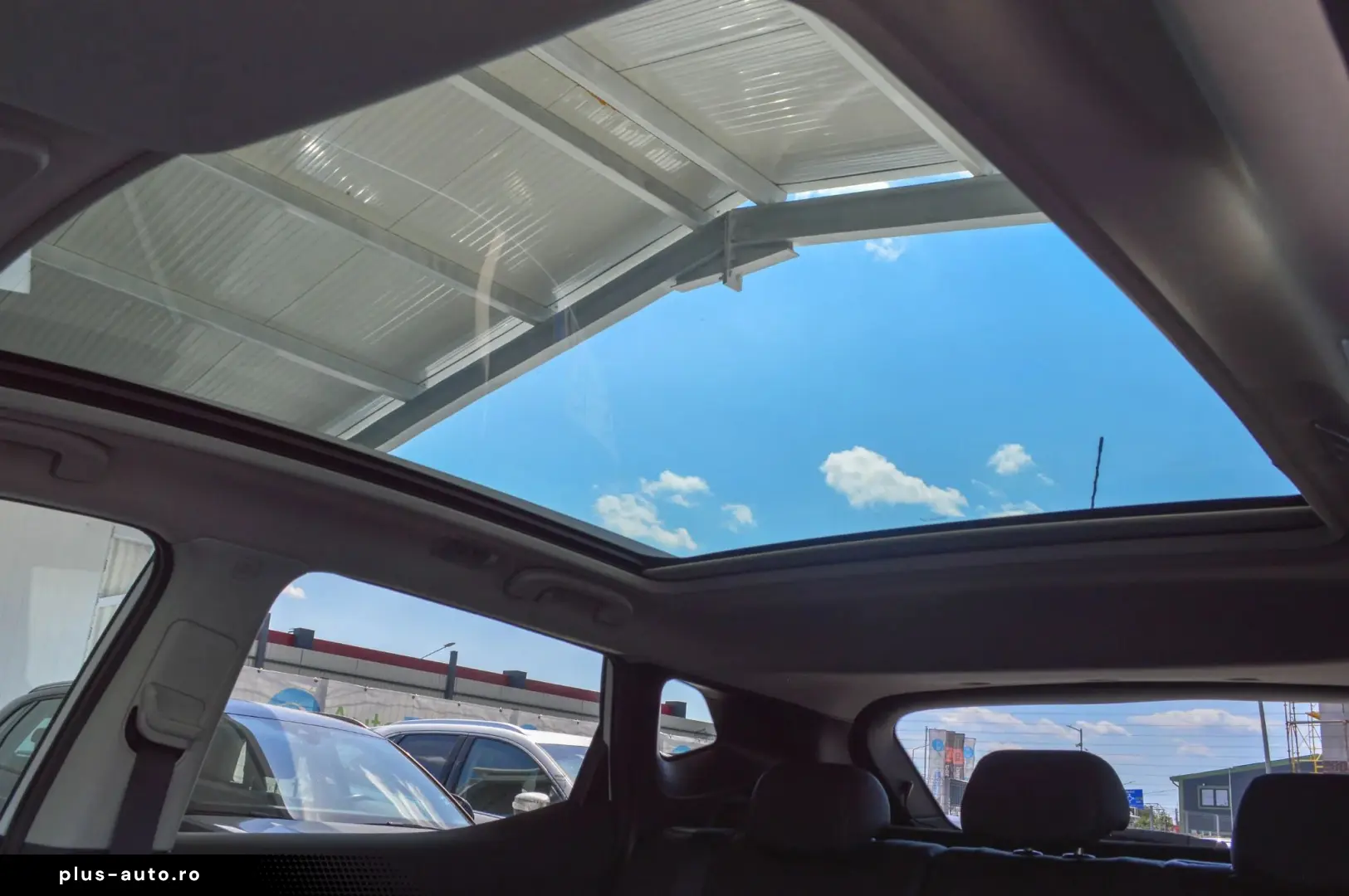 2017 Nissan Qashqai 1.6 dCi Xtronic Tekna   RATE FIXE   AVAN