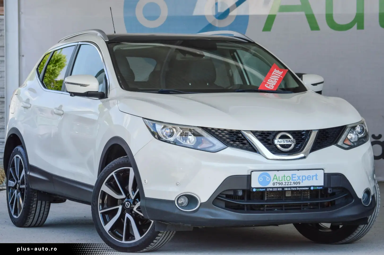 2017 Nissan Qashqai 1.6 dCi Xtronic Tekna   RATE FIXE   AVAN
