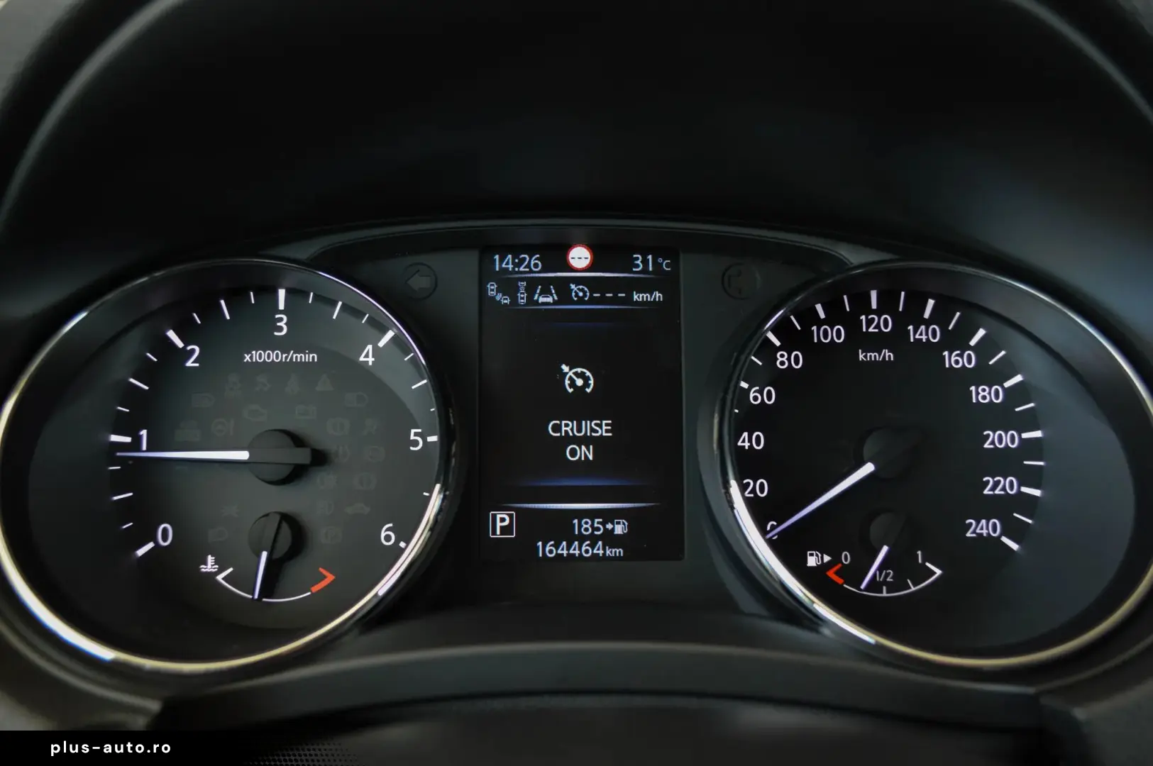 2017 Nissan Qashqai 1.6 dCi Xtronic Tekna   RATE FIXE   AVAN