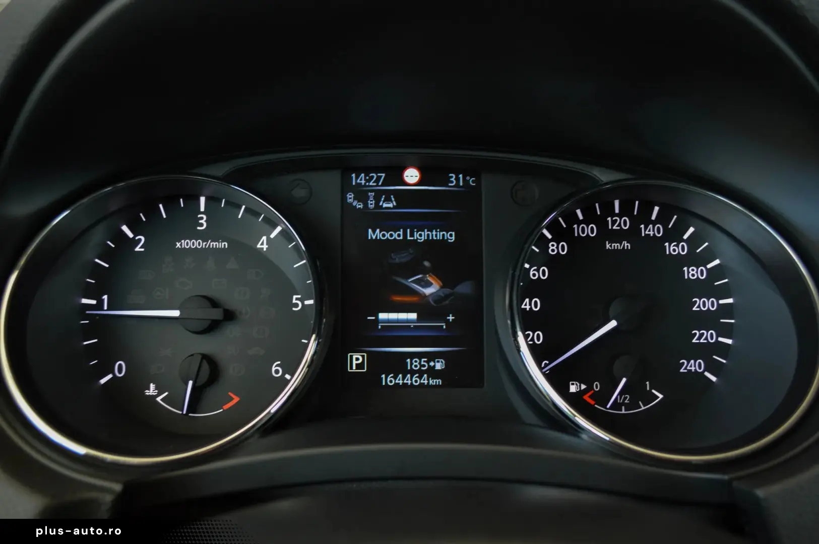 2017 Nissan Qashqai 1.6 dCi Xtronic Tekna   RATE FIXE   AVAN