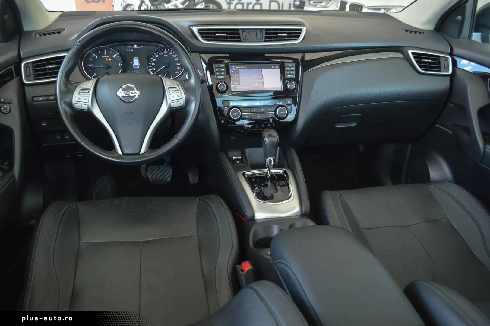 2017 Nissan Qashqai 1.6 dCi Xtronic Tekna   RATE FIXE   AVAN