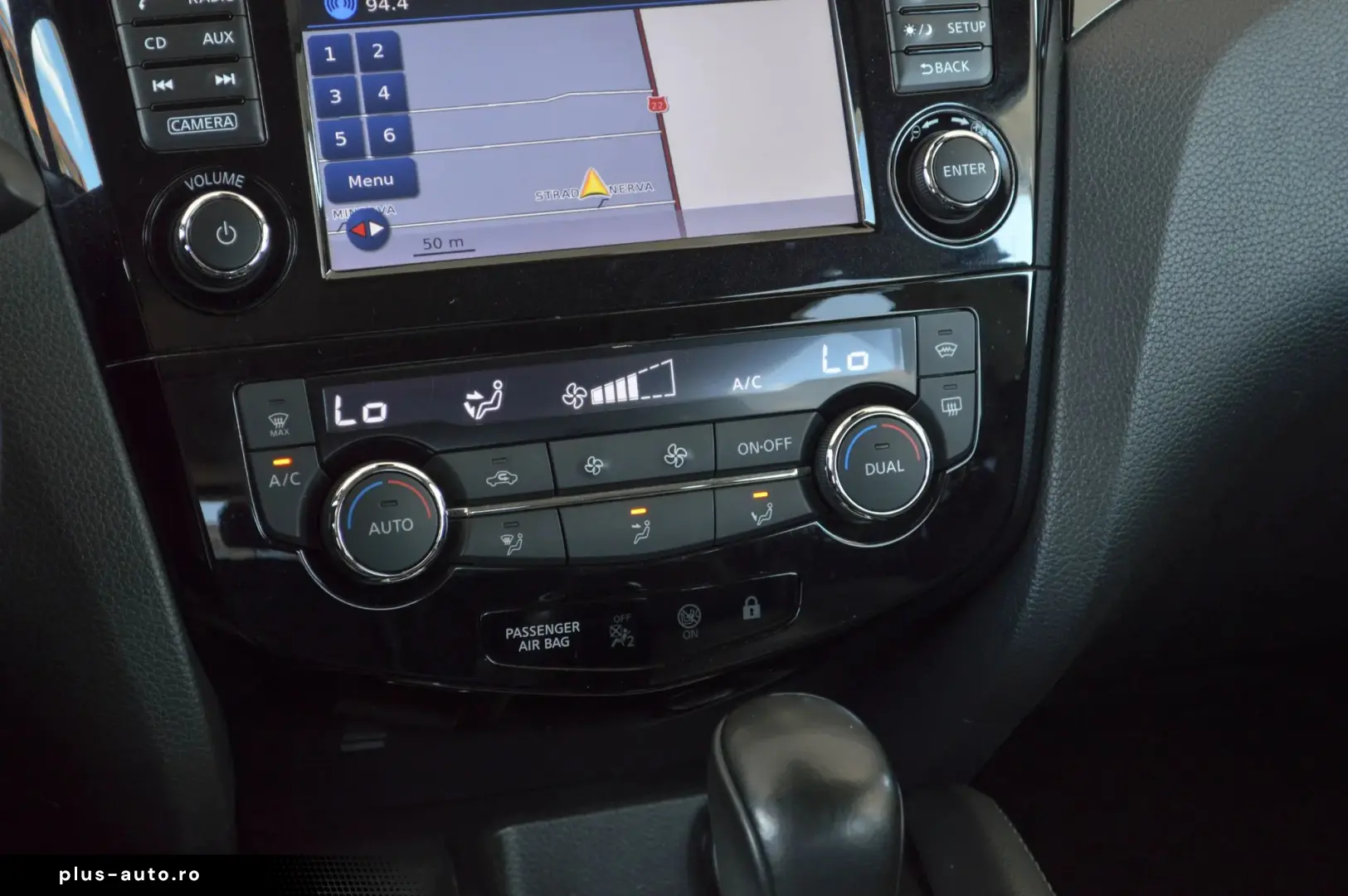 2017 Nissan Qashqai 1.6 dCi Xtronic Tekna   RATE FIXE   AVAN