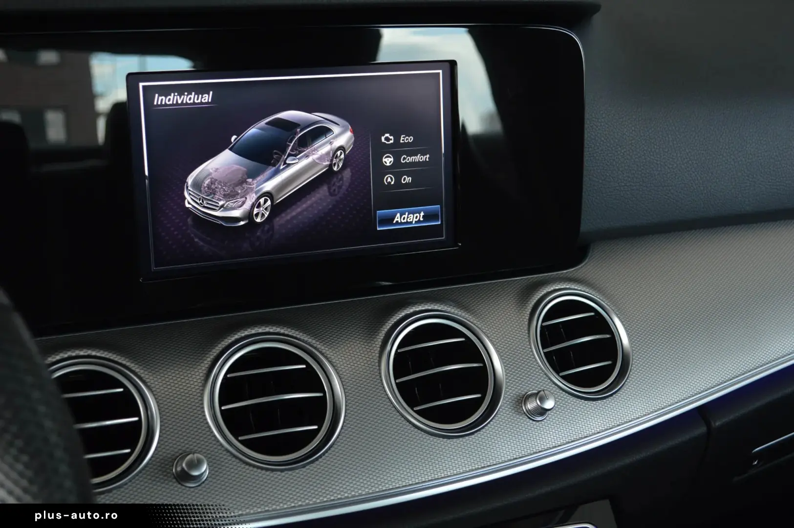 2017 Mercedes-Benz E 200 4MATIC 9G-TRONIC Avantgarde   RATE