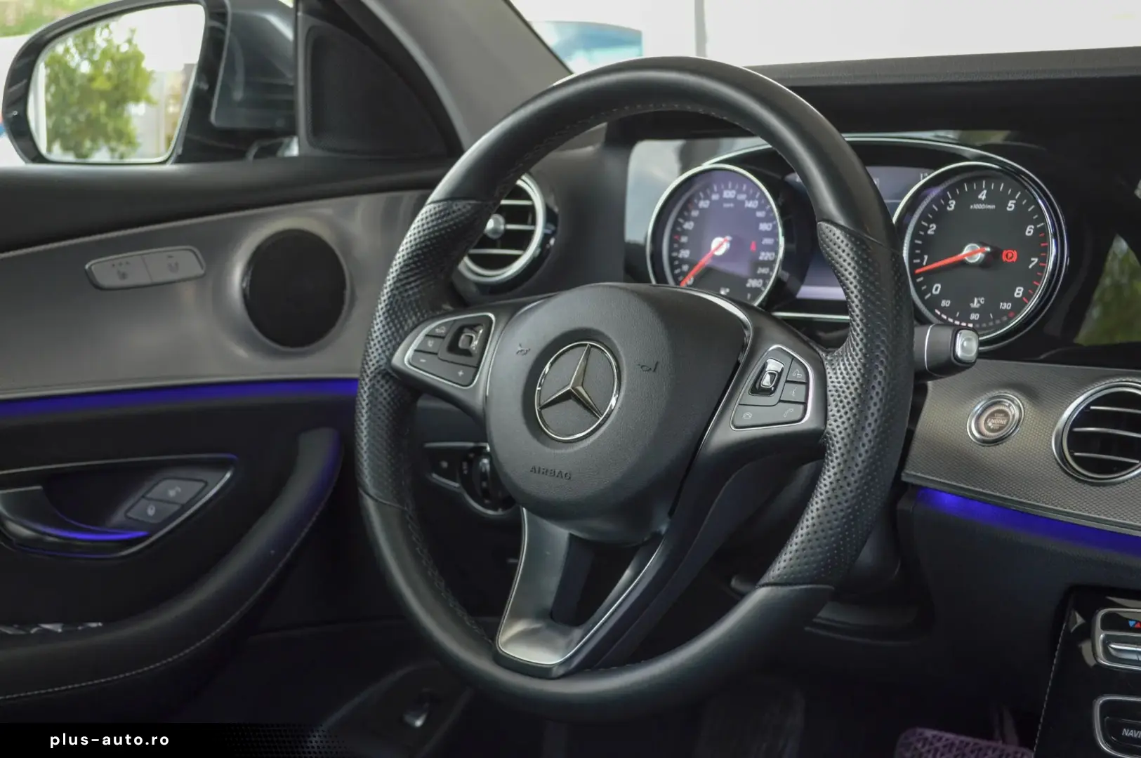 2017 Mercedes-Benz E 200 4MATIC 9G-TRONIC Avantgarde   RATE