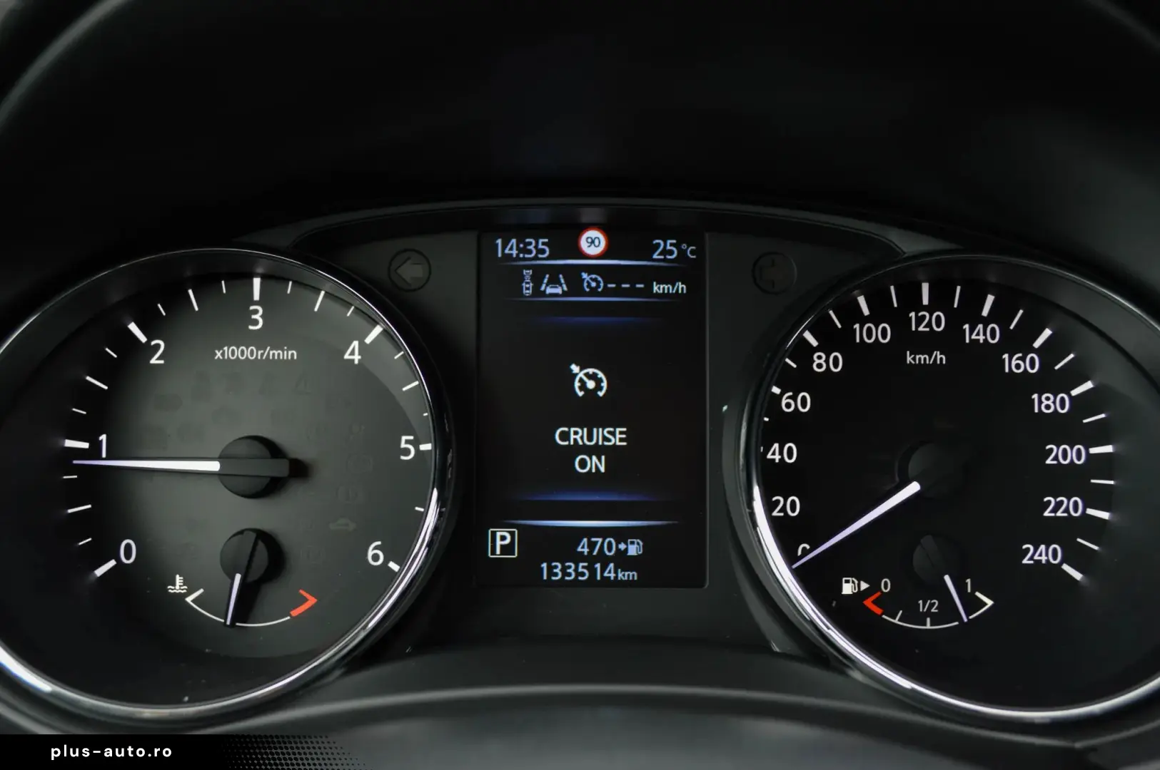 2015 Nissan Qashqai 1.6 dCi Xtronic Tekna   RATE FIXE   AVAN