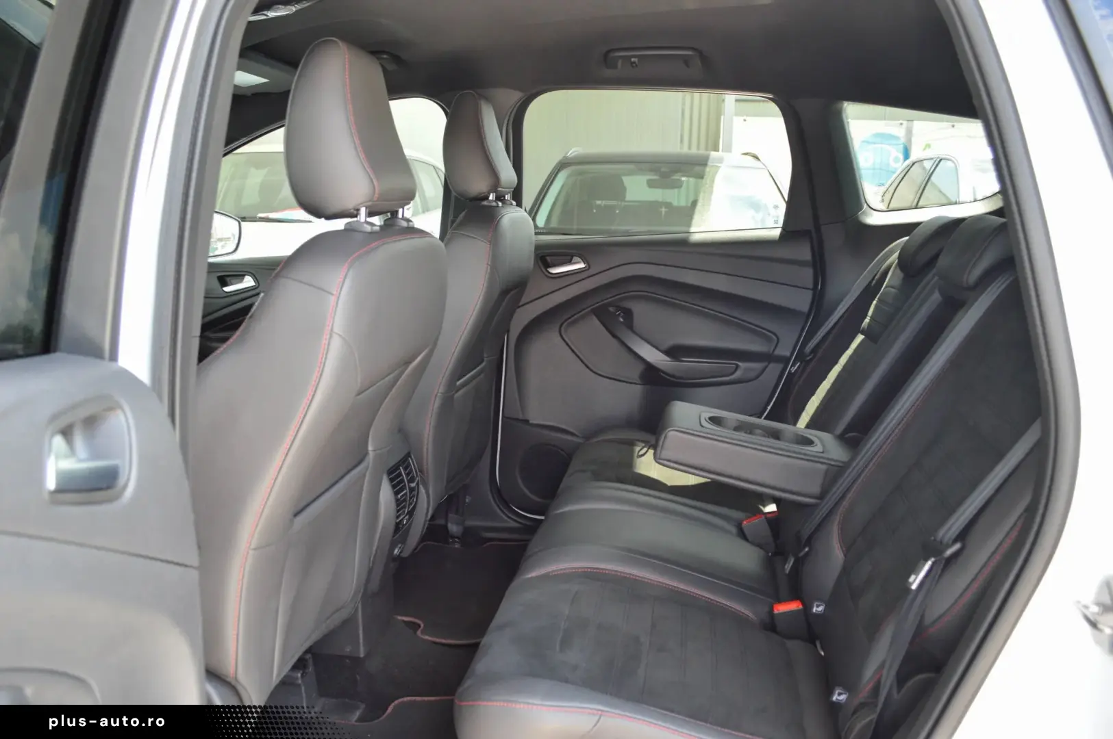 2019 Ford Kuga 2.0 TDCi  ST-Line  RATE FIXE   AVANS 0   Gara
