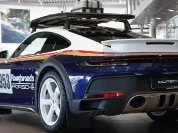 Porsche 911 Dakar