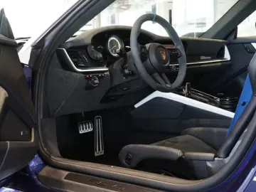 Porsche 911 Dakar