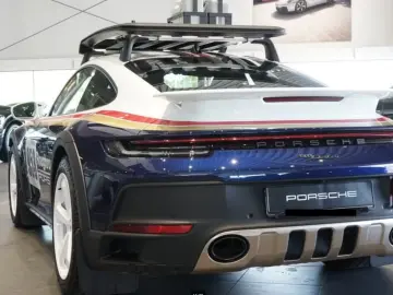 Porsche 911 Dakar