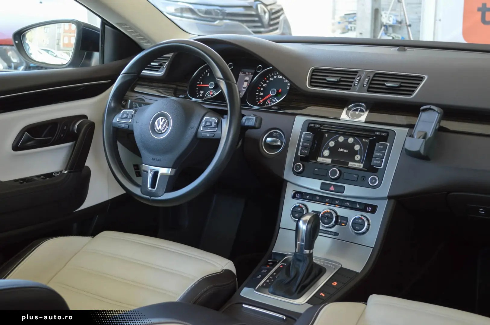 Volkswagen Passat-Cc