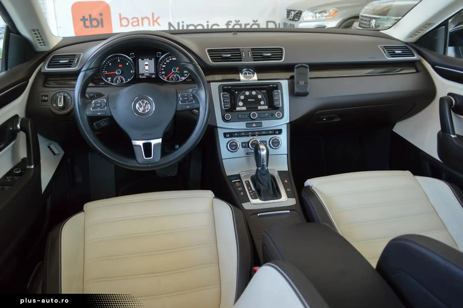 Volkswagen Passat-Cc
