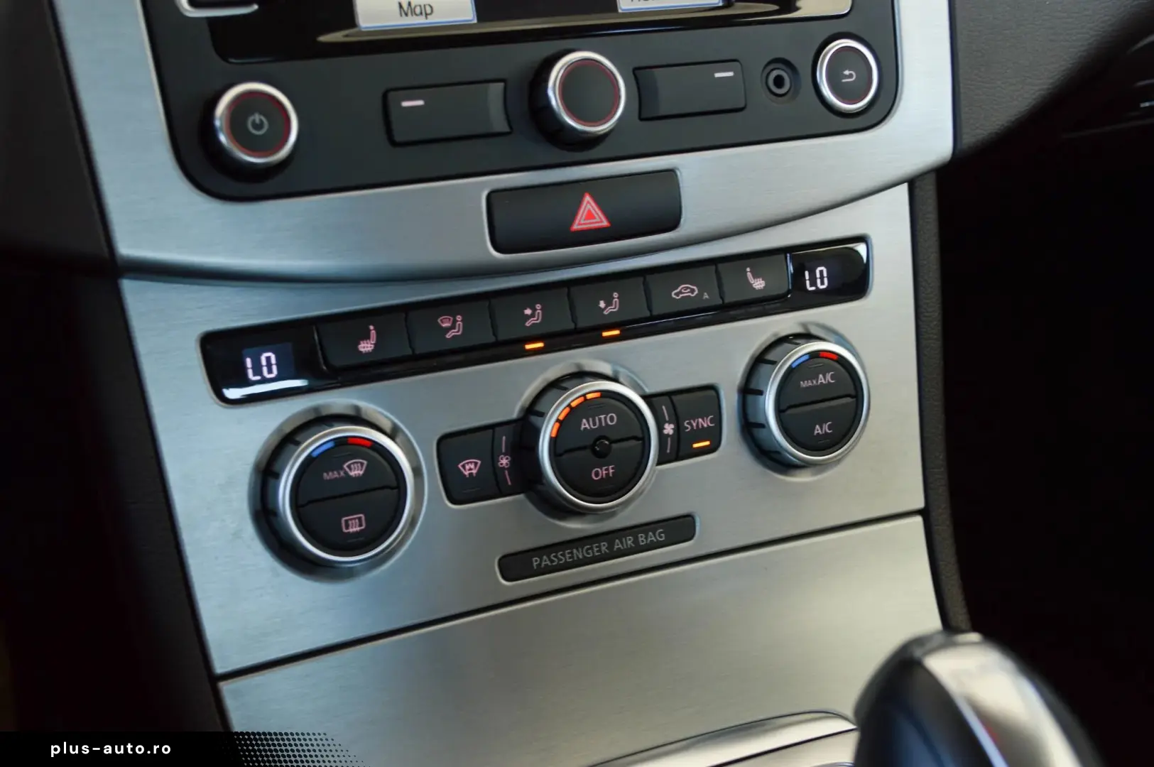 Volkswagen Passat-Cc