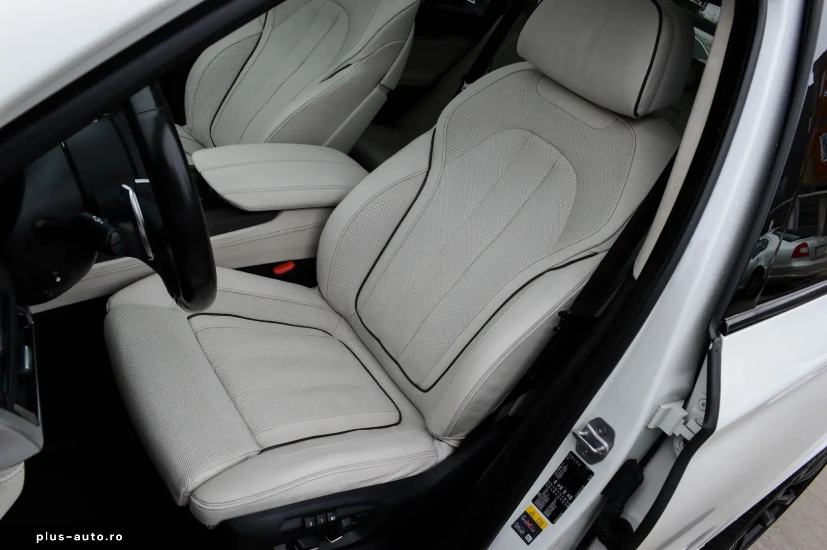 BMW  X5 xDrive 40e M Sport   Rate cu buletinul   Km Reali
