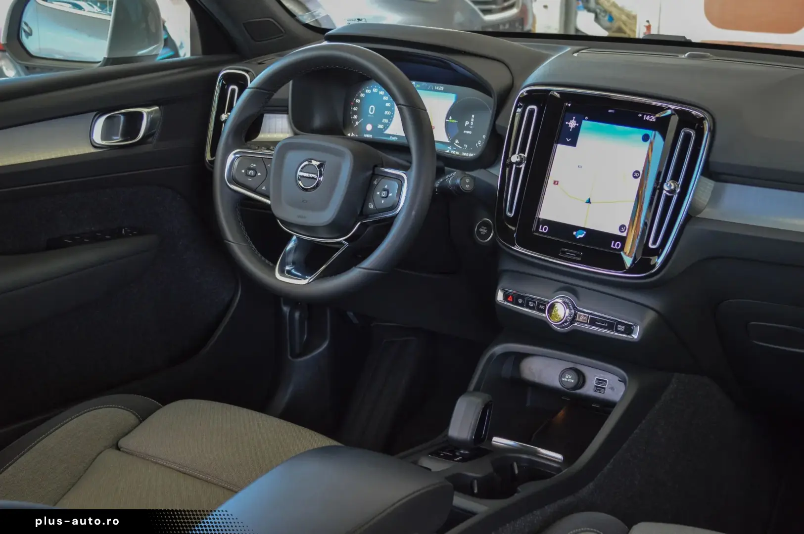2023 Volvo XC-40 T4 Recharge Plug-In Hybrid Essential   RATE