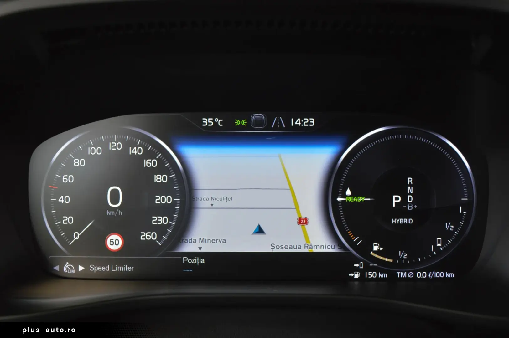 2023 Volvo XC-40 T4 Recharge Plug-In Hybrid Essential   RATE
