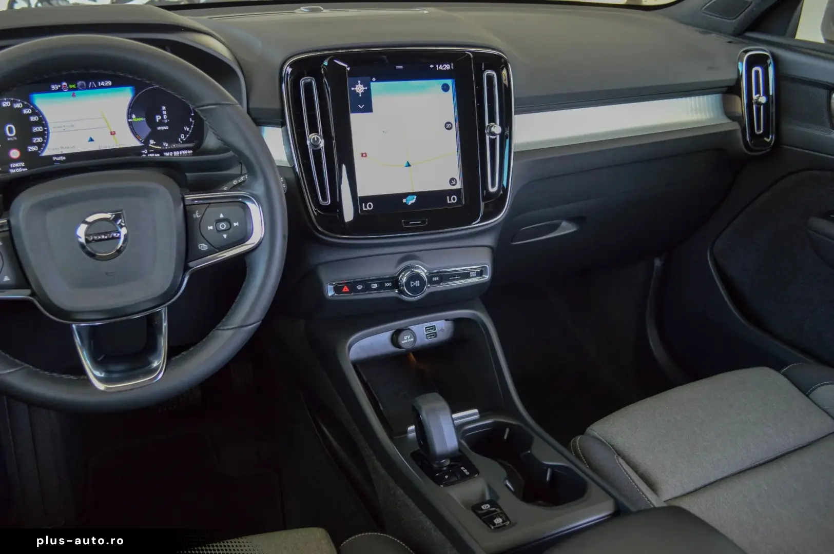 2023 Volvo XC-40 T4 Recharge Plug-In Hybrid Essential   RATE