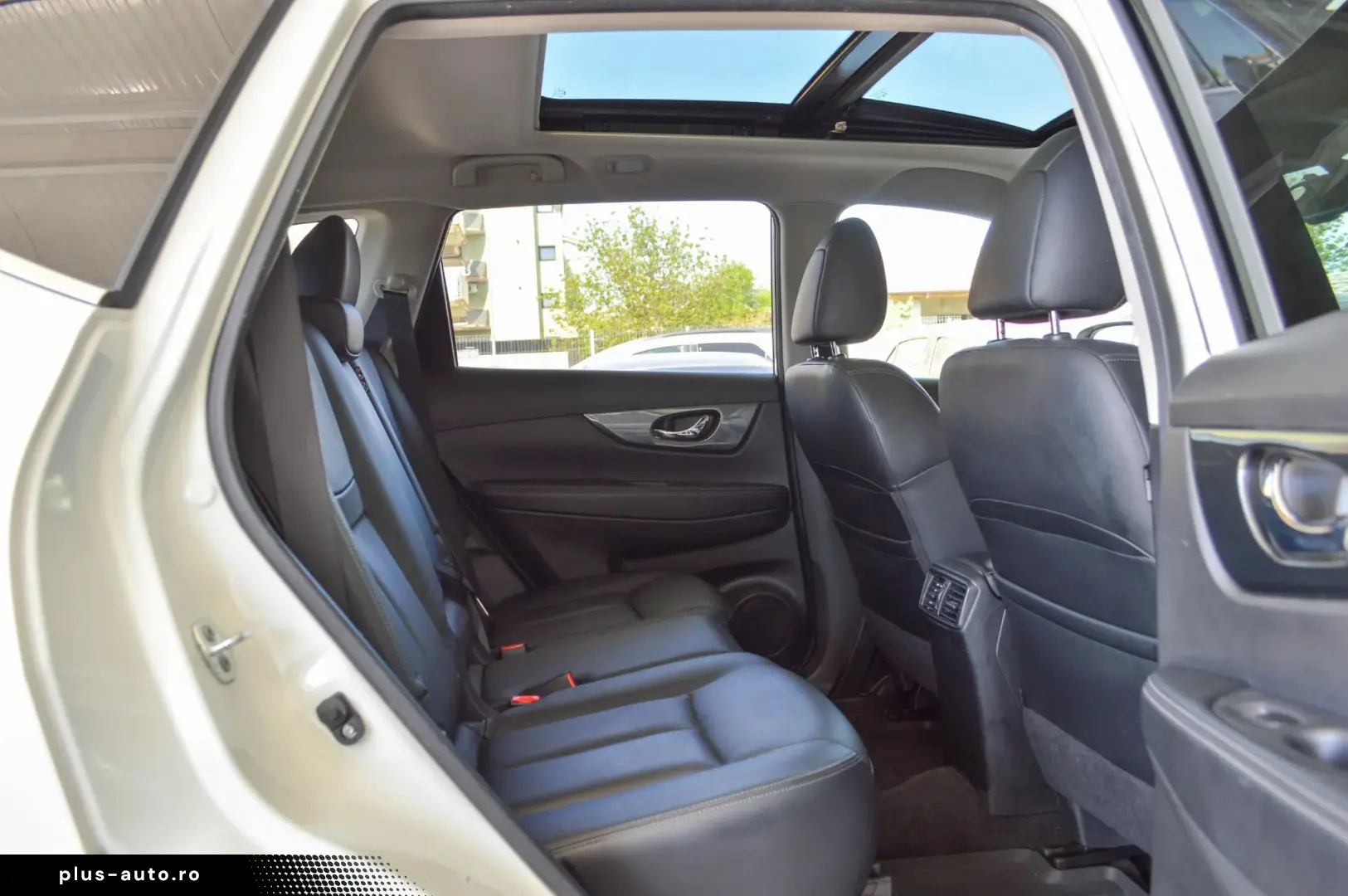 2015 Nissan X-Trail 1.7 dCi Xtronic N-Vision  RATE FIXE AVAN