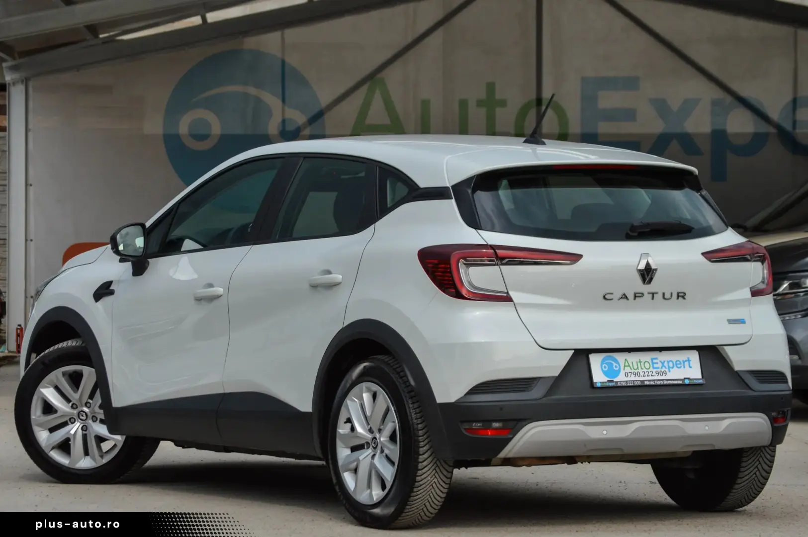 2022 Renault Captur E-Tech Full Hybrid 145 Techno  RATE FIXE