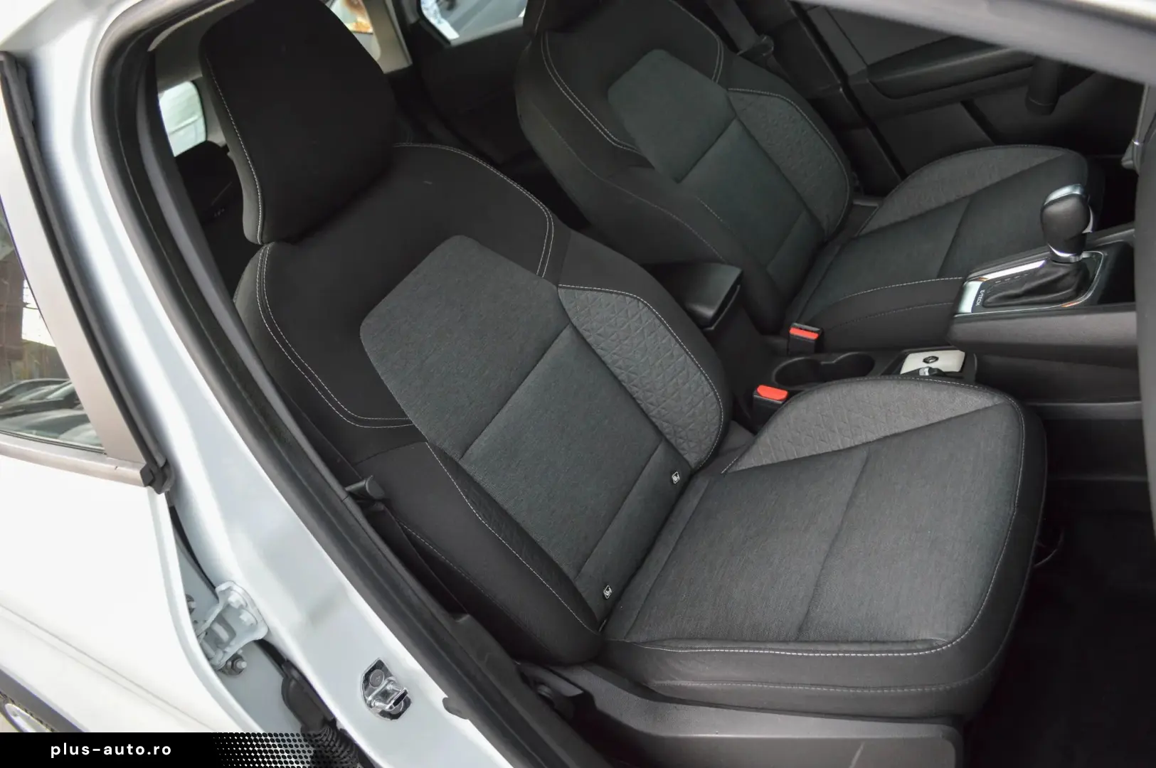 2022 Renault Captur E-Tech Full Hybrid 145 Techno  RATE FIXE