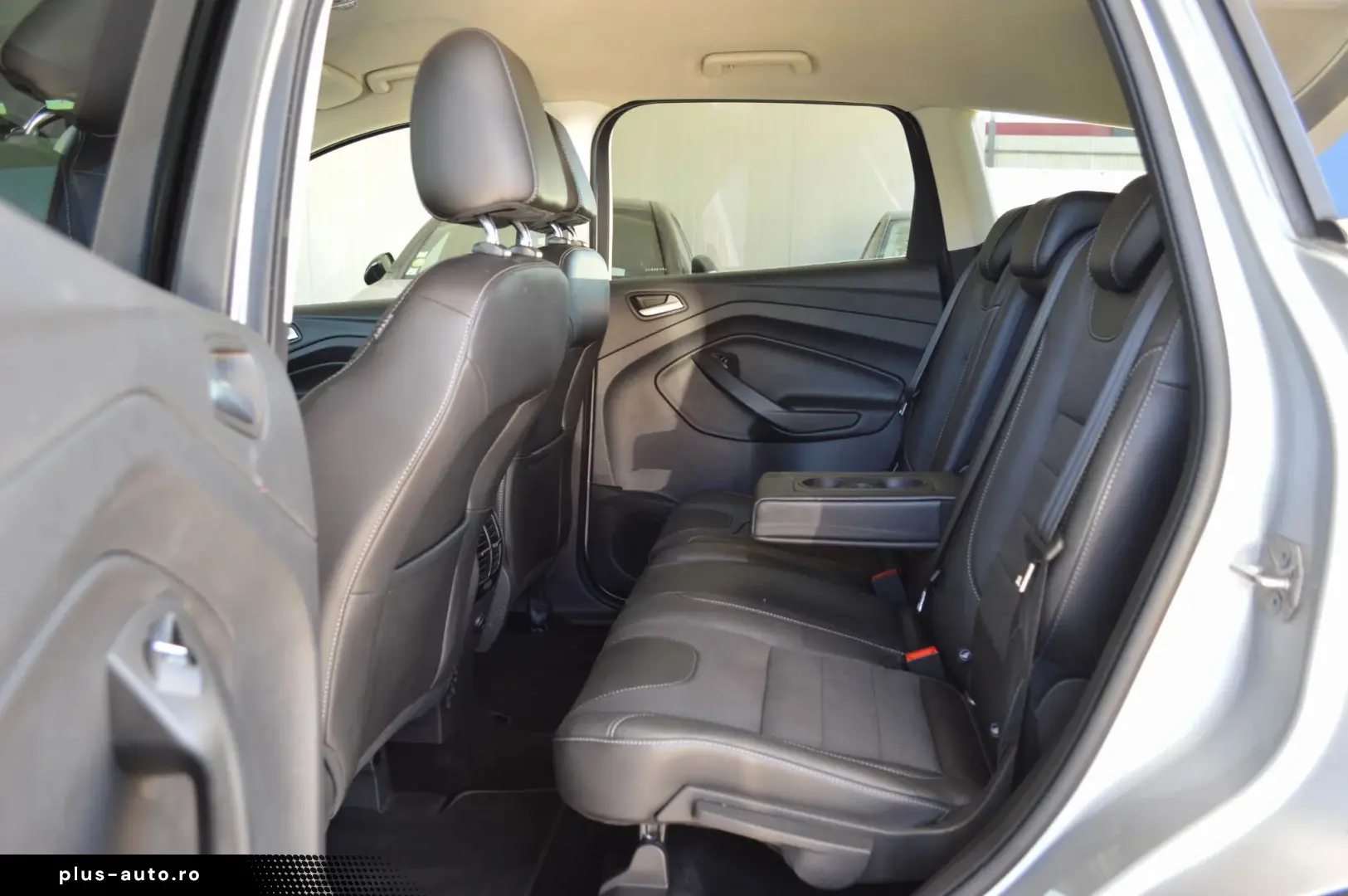 2017 Ford Kuga 2.0 TDCi 150CP 2WD Black Silver Rate Fixe Ava
