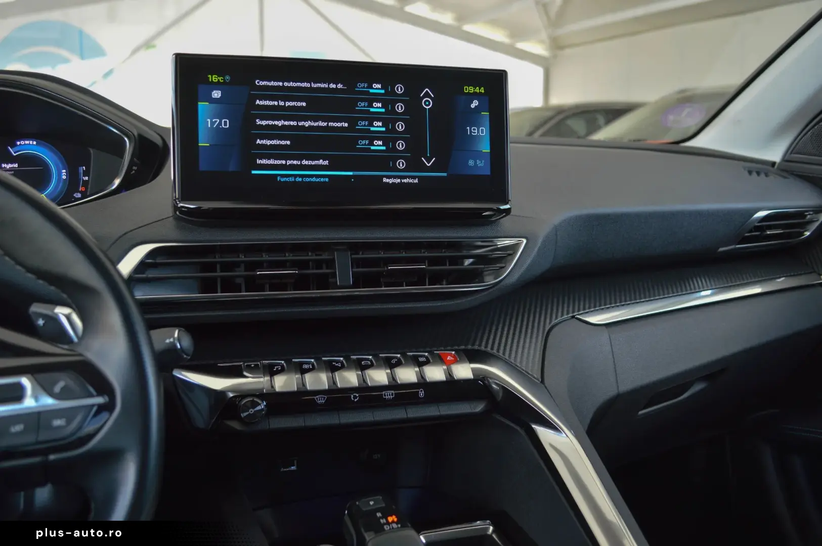 2022 Peugeot 3008 Plug-in Hybrid 4X4   TVA Deductibil  Garan