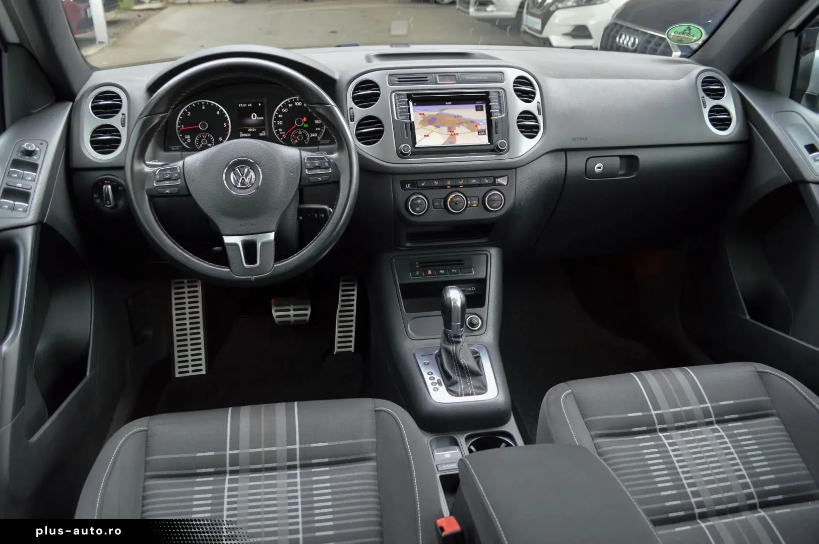 2016 Volkswagen Tiguan 2.0 TDI 4Motion DSG R LINE RATE FIXE