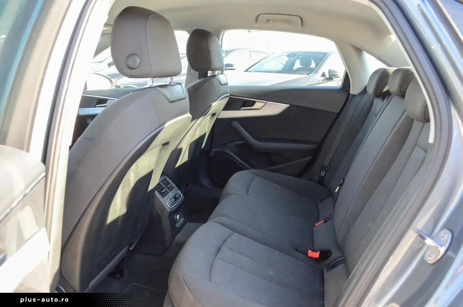 2017 Audi A4 Berlina 2.0 TDI 150CP  Rate fixe Avans 0 Garant