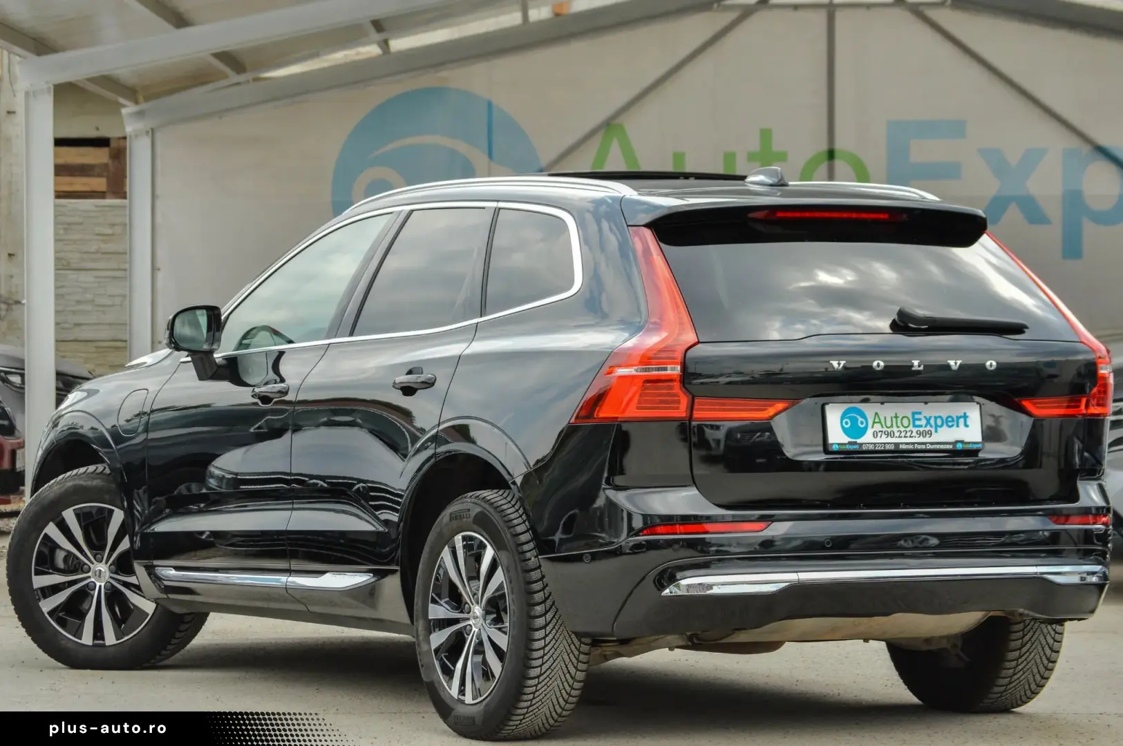 2022 Volvo XC-60 T6 AWD Recharge Geartronic Inscription  Rat