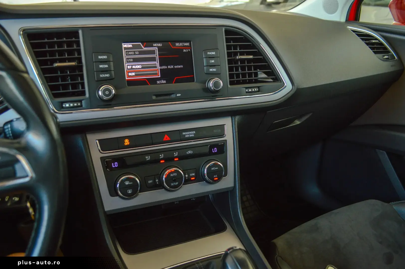 2017 SEAT Leon 1.6 TDI DSG Style   RATE FIXE   AVANS 0   Gar