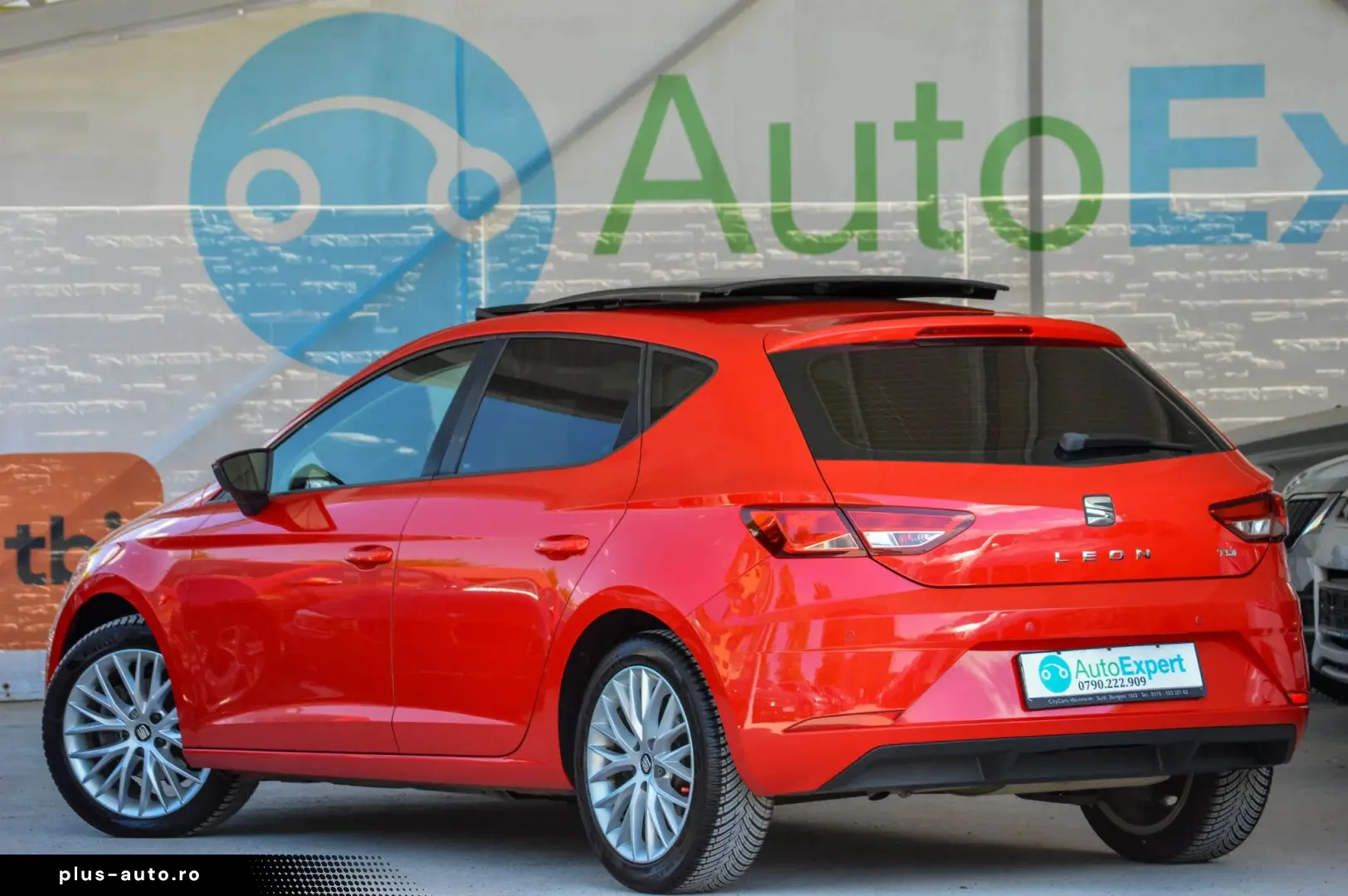 2017 SEAT Leon 1.6 TDI DSG Style   RATE FIXE   AVANS 0   Gar