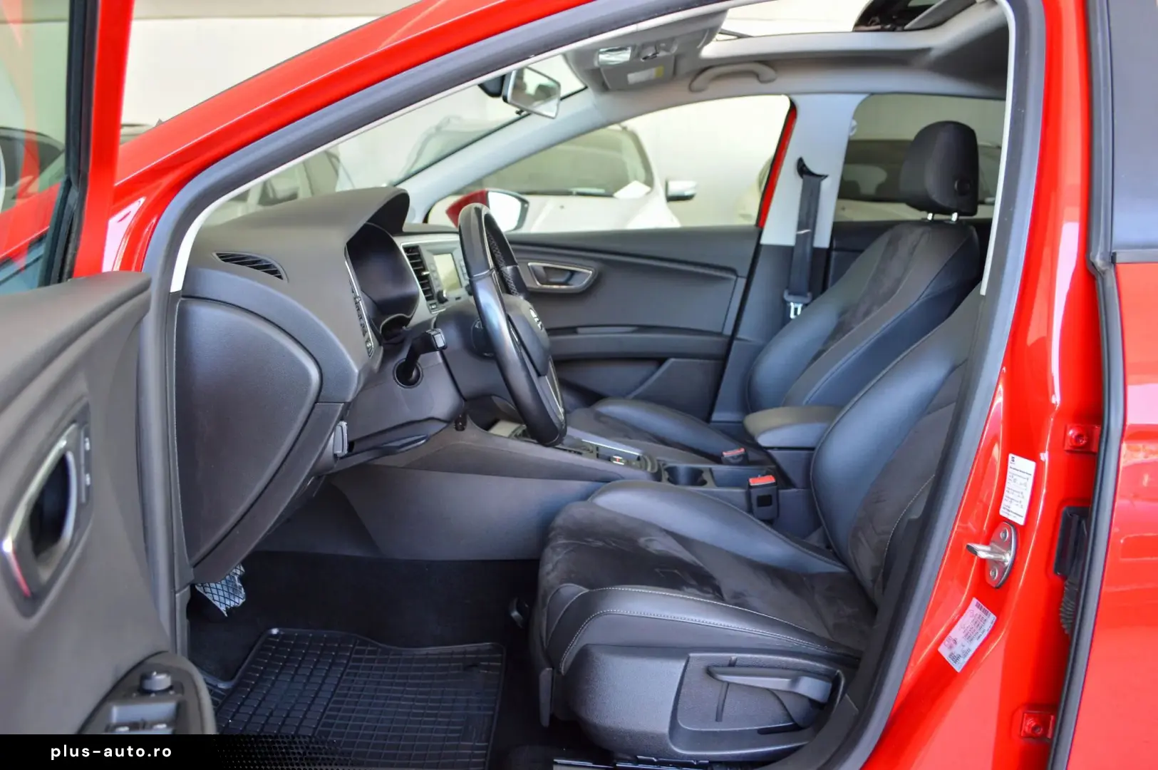 2017 SEAT Leon 1.6 TDI DSG Style   RATE FIXE   AVANS 0   Gar