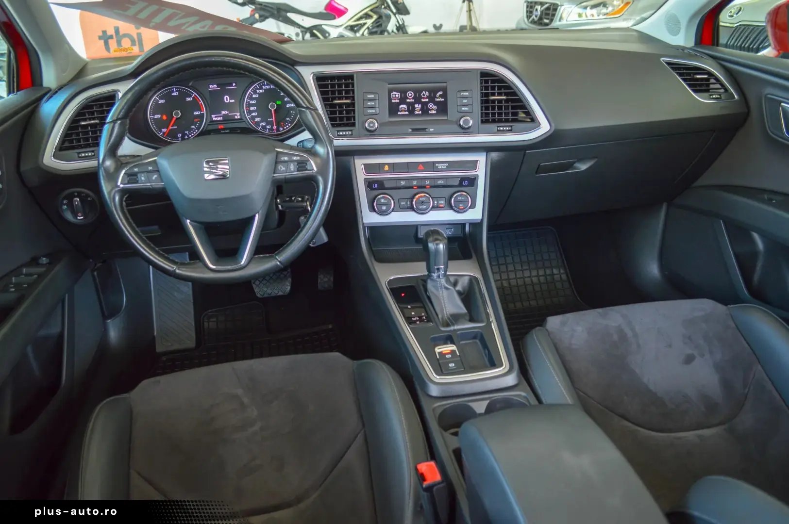 2017 SEAT Leon 1.6 TDI DSG Style   RATE FIXE   AVANS 0   Gar