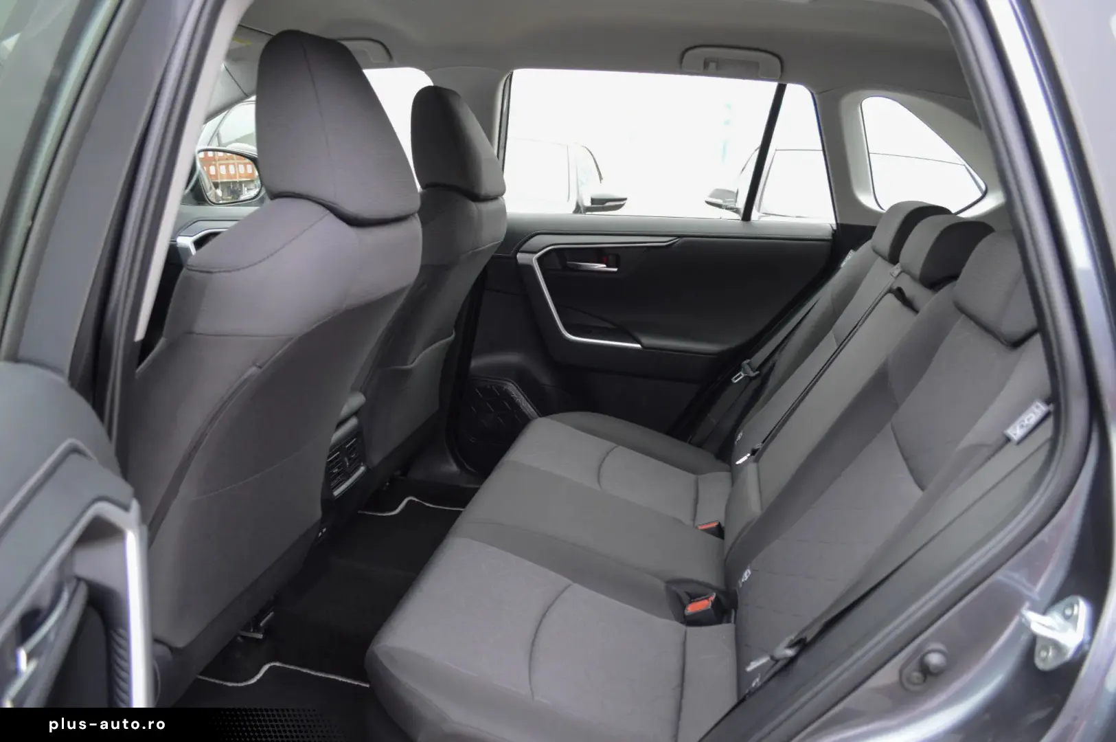 Toyota Rav-4