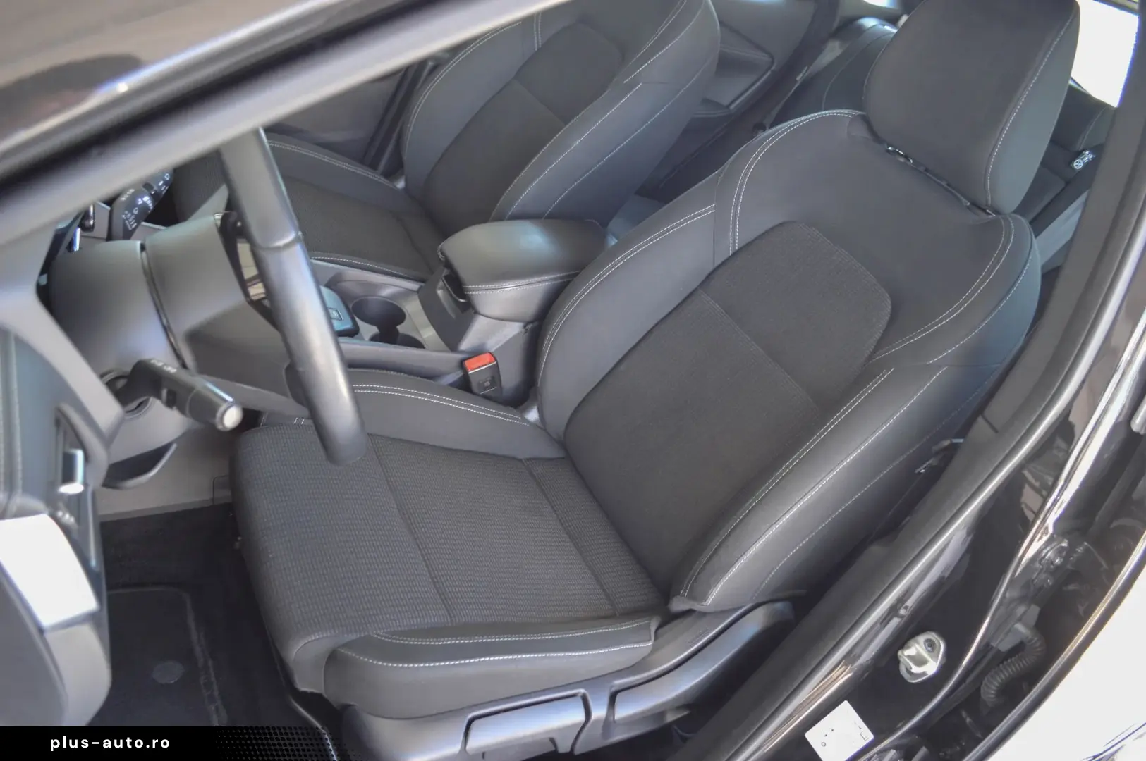 2023 Nissan Qashqai 1.3 DIG-T MHEV Benzina N-Connecta 140 CP