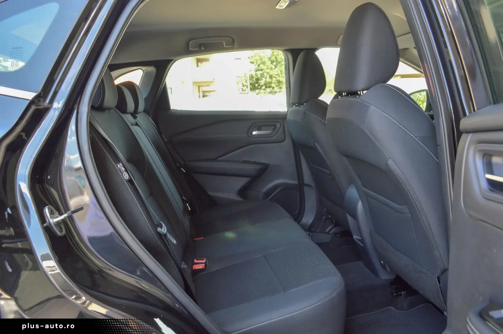 2023 Nissan Qashqai 1.3 DIG-T MHEV Benzina N-Connecta 140 CP