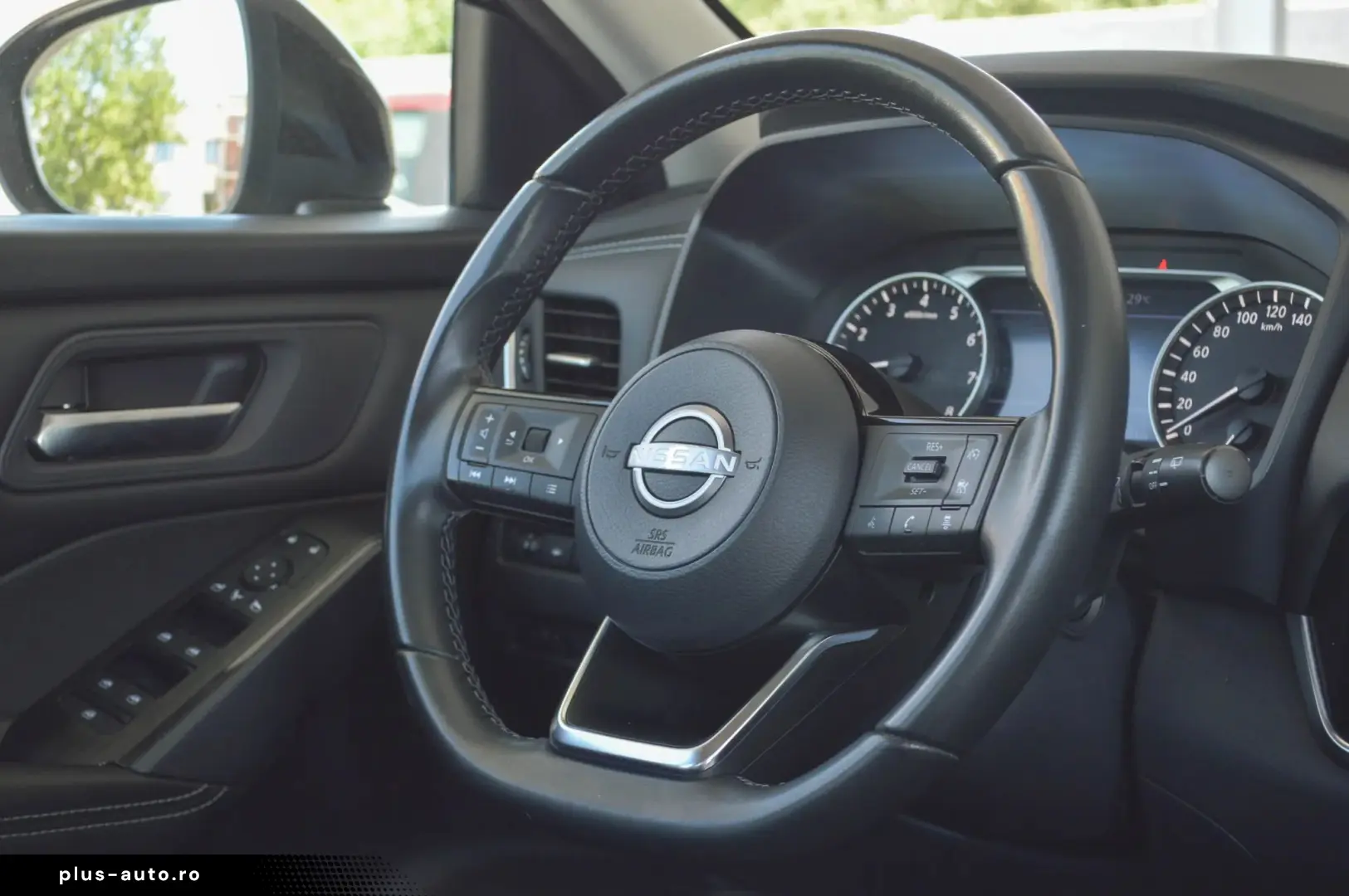 2023 Nissan Qashqai 1.3 DIG-T MHEV Benzina N-Connecta 140 CP