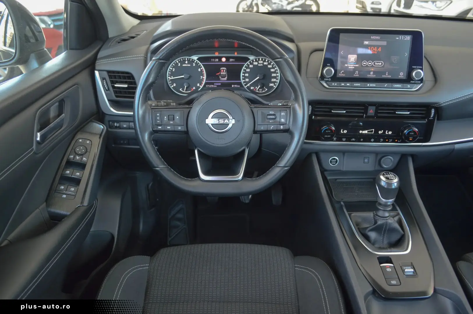 2023 Nissan Qashqai 1.3 DIG-T MHEV Benzina N-Connecta 140 CP